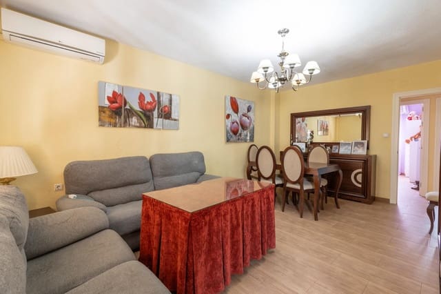 Casa de 5 habitaciones en Armilla en venta con garaje - 295.000 € (Ref: 9829408)