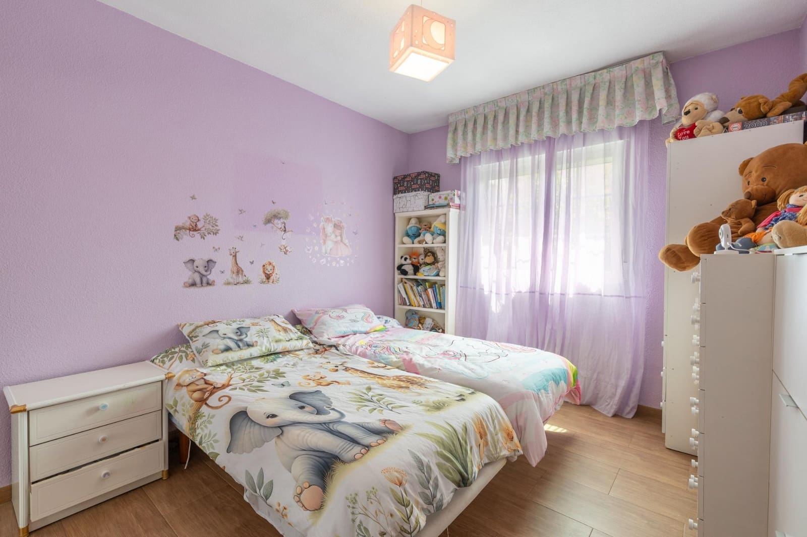 Casa de 5 habitaciones en Armilla en venta con garaje - 295.000 € (Ref: 9829408)