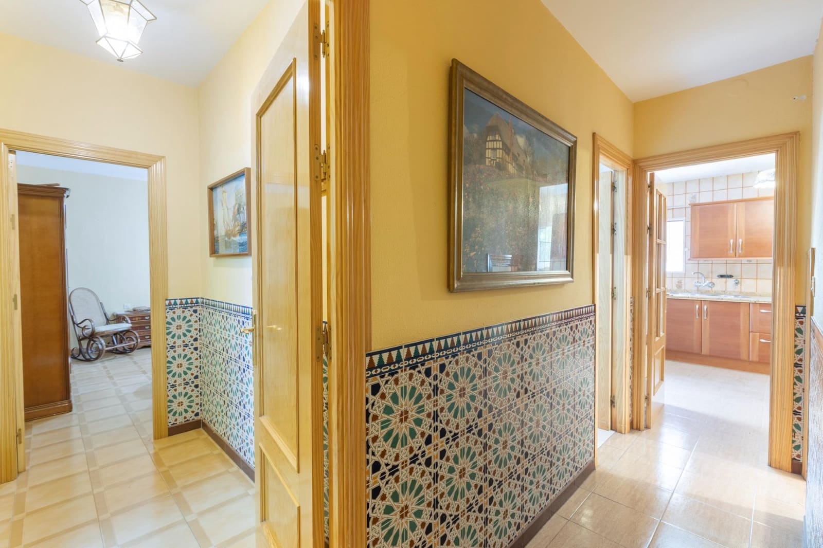 Casa de 5 habitaciones en Armilla en venta con garaje - 295.000 € (Ref: 9829408)