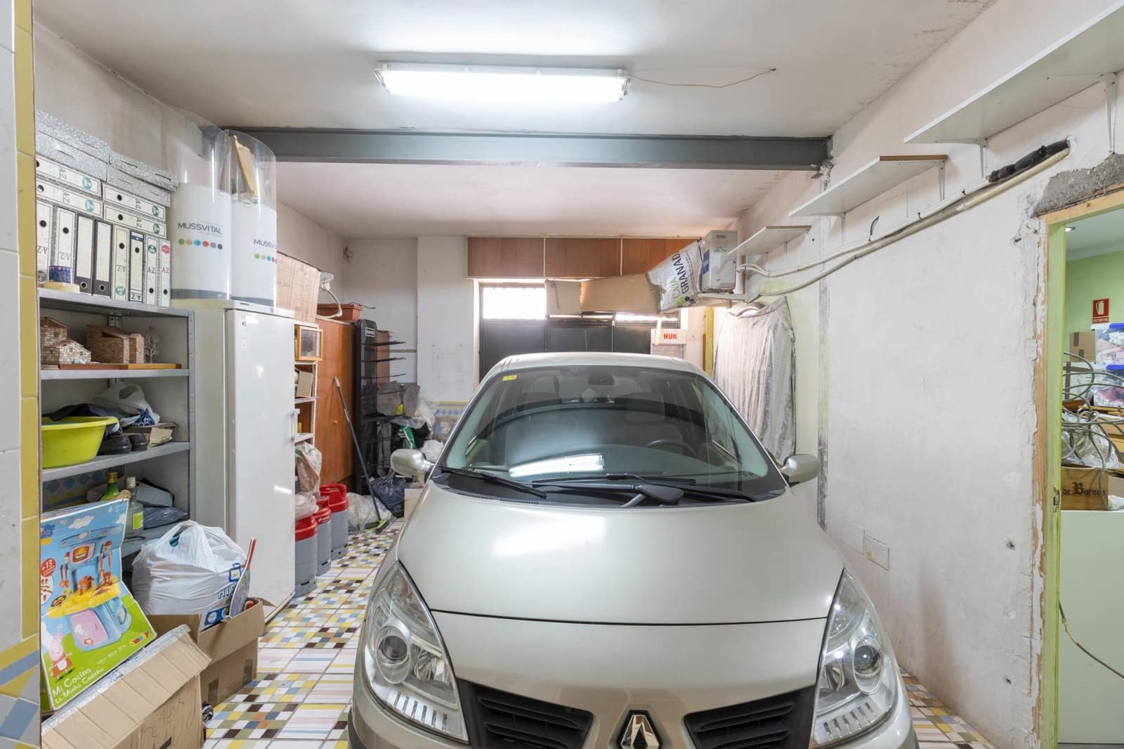 Casa de 5 habitaciones en Armilla en venta con garaje - 295.000 € (Ref: 9829408)