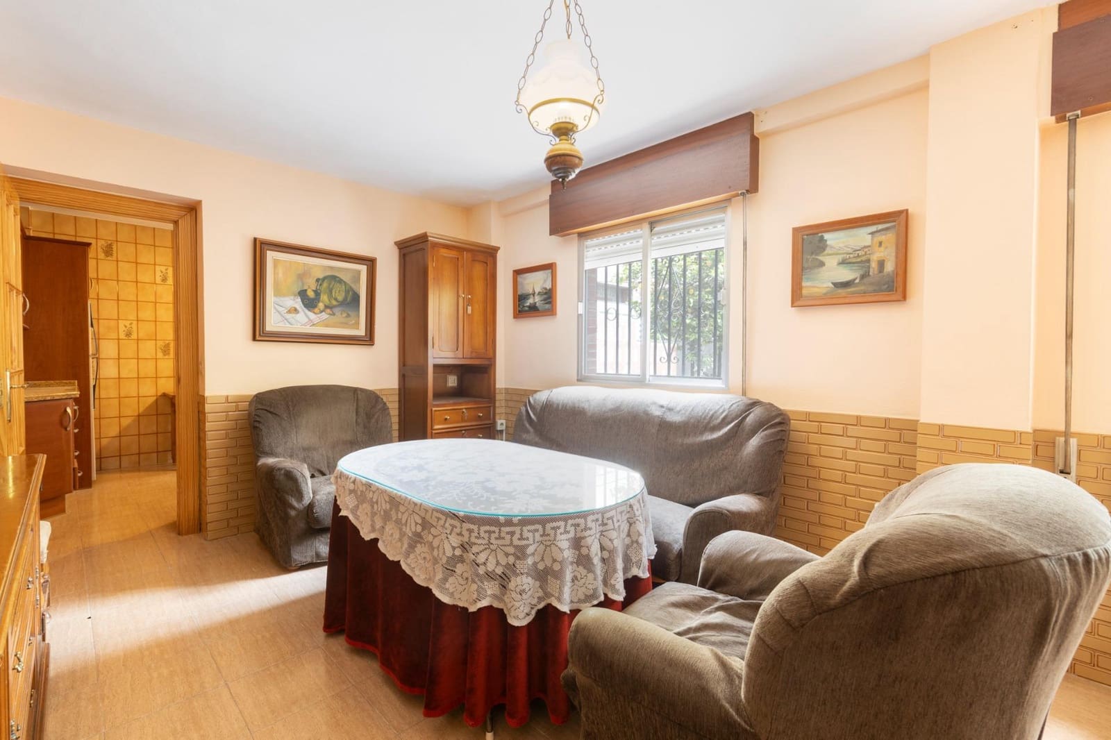 Casa de 5 habitaciones en Armilla en venta con garaje - 295.000 € (Ref: 9829408)