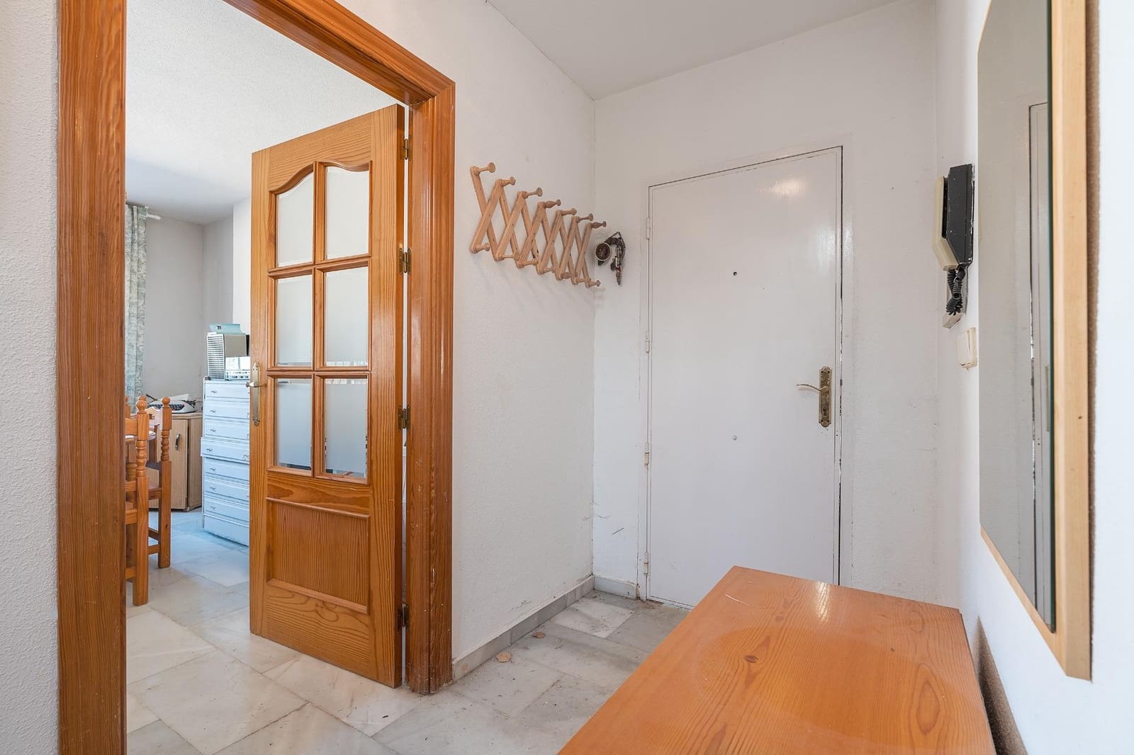 5 Zimmer Villa zu verkaufen in Dilar mit Pool Garage - 249.000 € (Ref: 9833949)