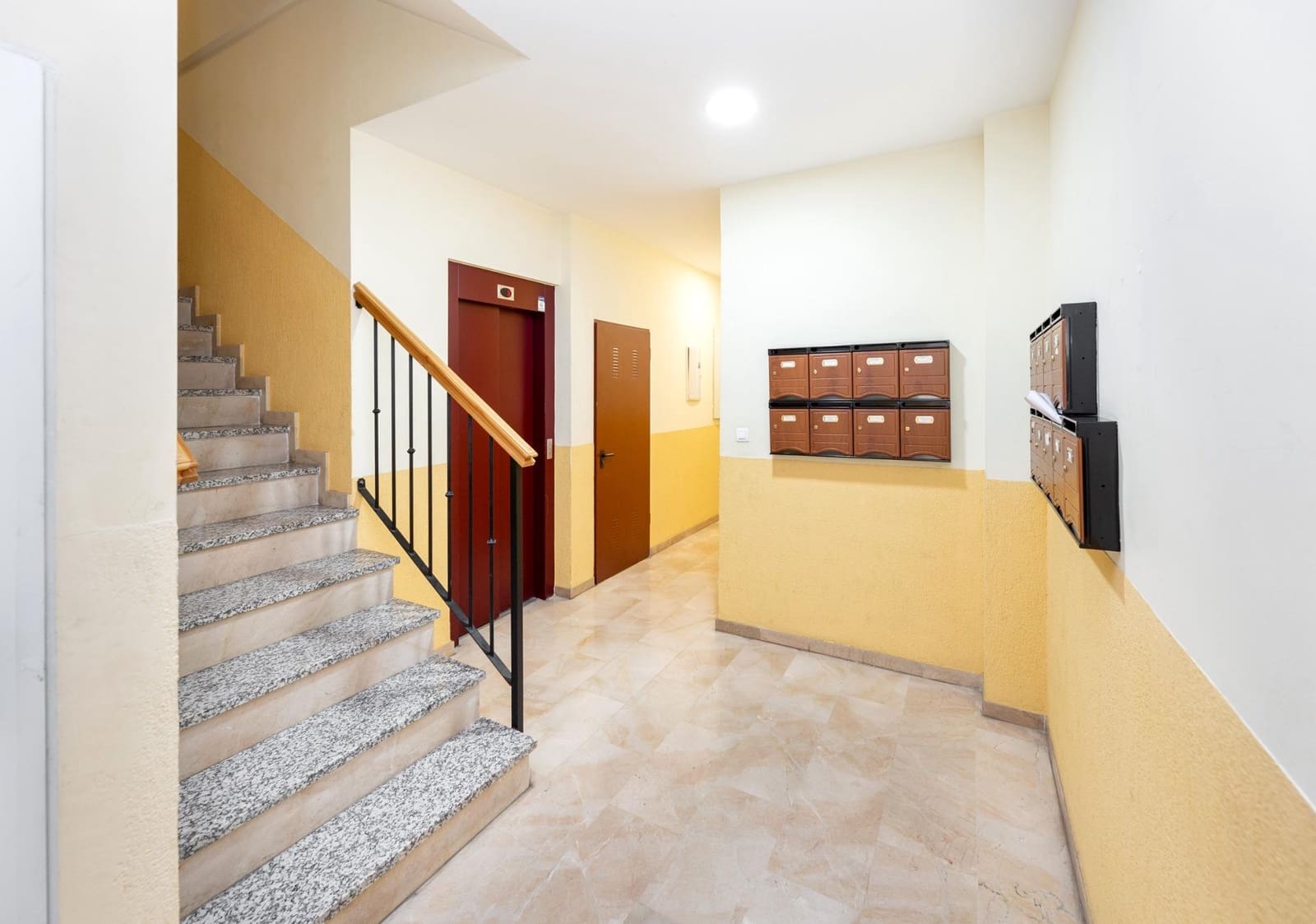 2 slaapkamer Flat te koop in Monachil met garage - € 155.000 (Ref: 9836612)