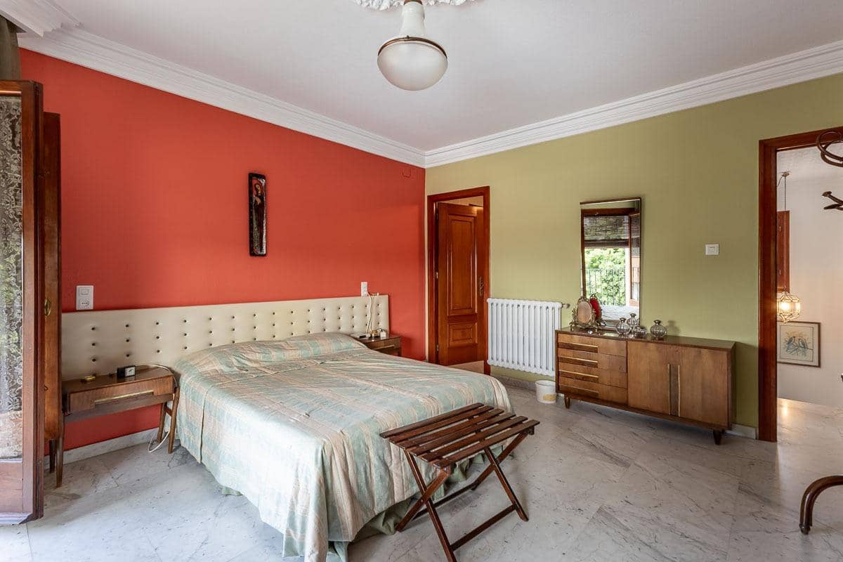 7 bedroom Villa for sale in Huetor Vega with pool garage - € 875,000 (Ref: 9836613)