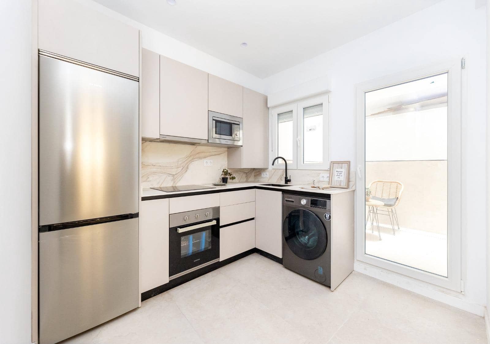 1 soverom Leilighet til salgs i Granada by - € 149 000 (Ref: 9839621)