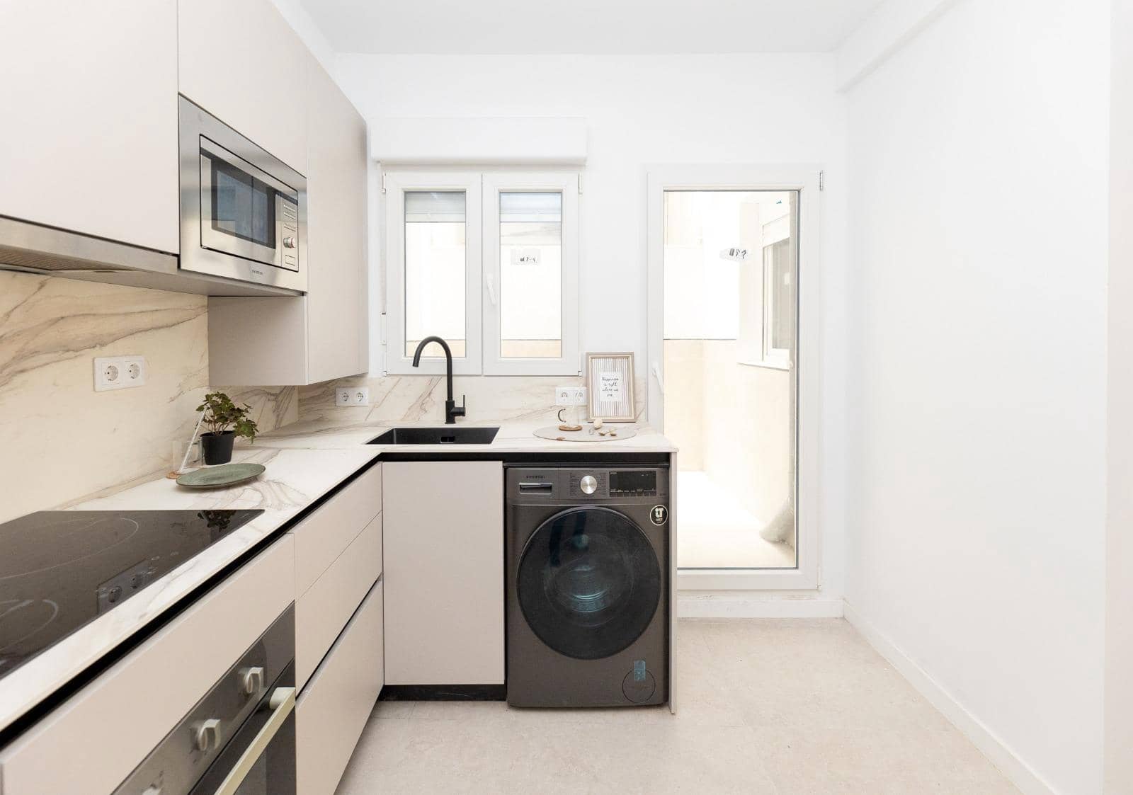 1 soverom Leilighet til salgs i Granada by - € 149 000 (Ref: 9839621)