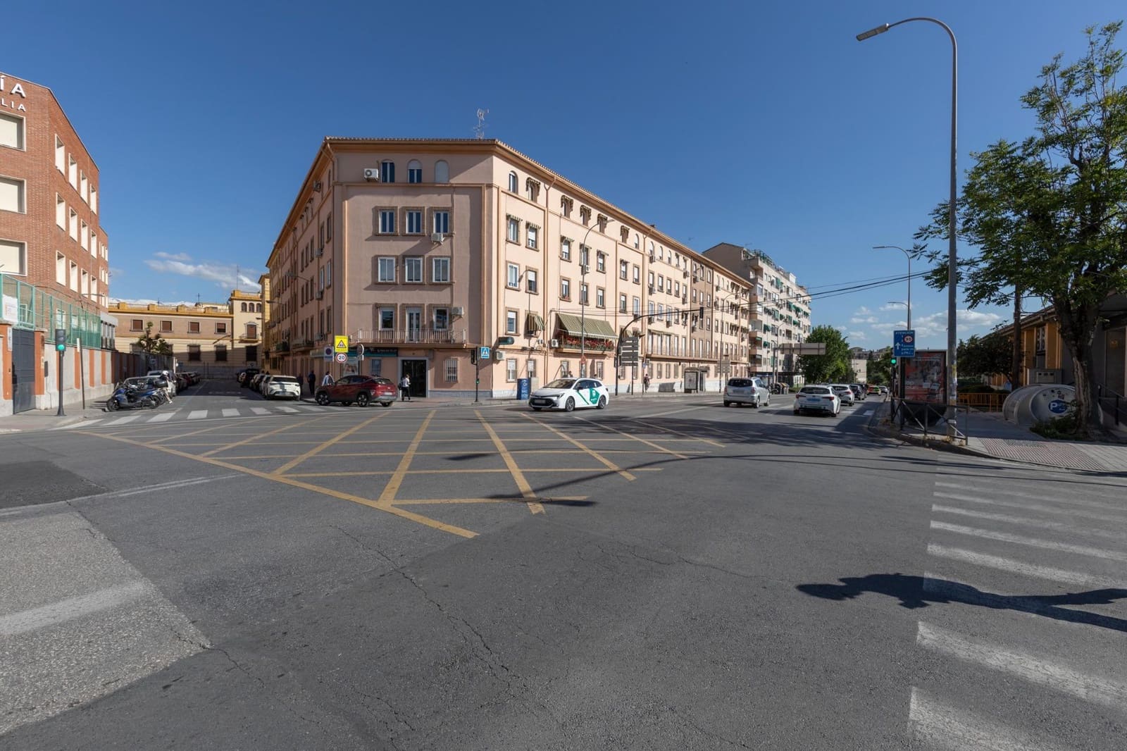 4 soveværelse Lejlighed til salg i Granada by - € 299.999 (Ref: 9849721)