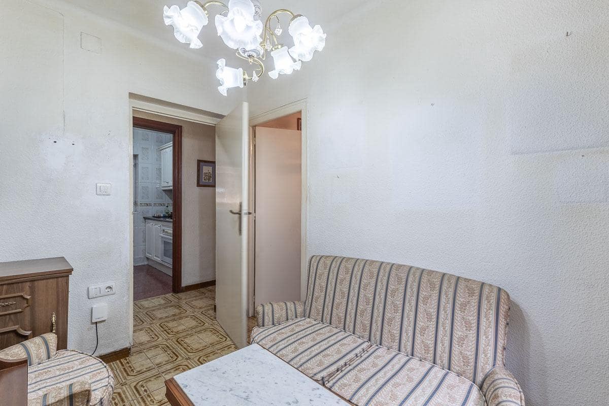 3 quarto Apartamento para venda em Granada cidade - 125 000 € (Ref: 9849722)