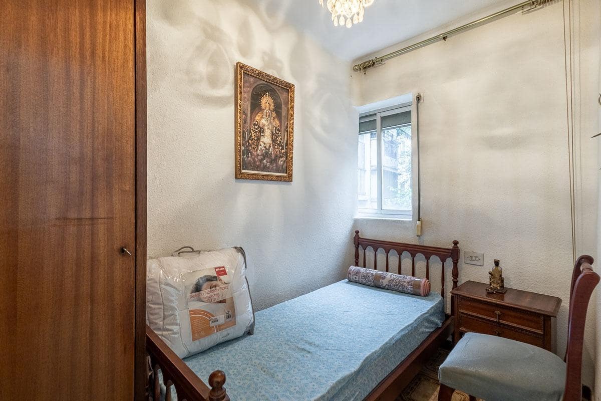 3 quarto Apartamento para venda em Granada cidade - 125 000 € (Ref: 9849722)