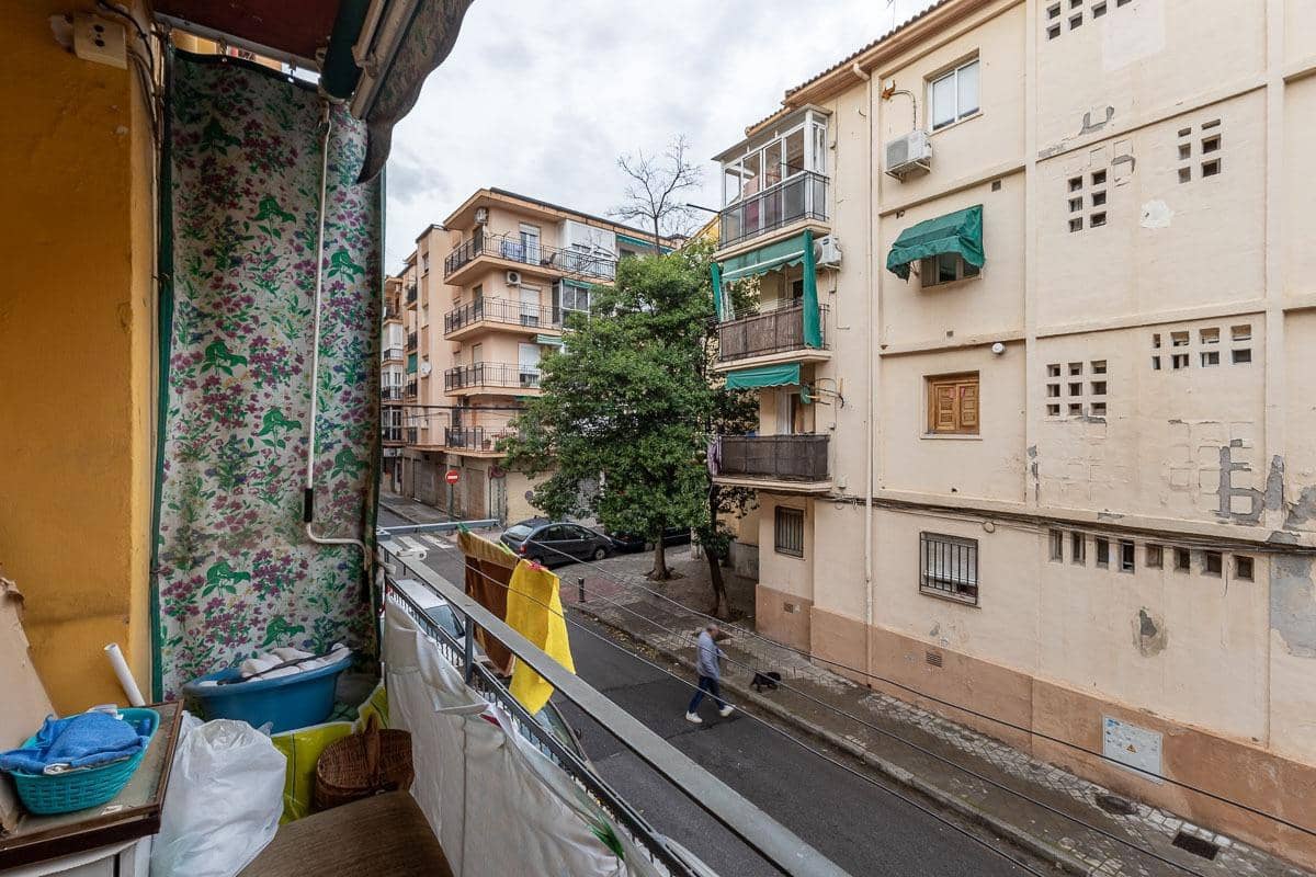 3 quarto Apartamento para venda em Granada cidade - 125 000 € (Ref: 9849722)