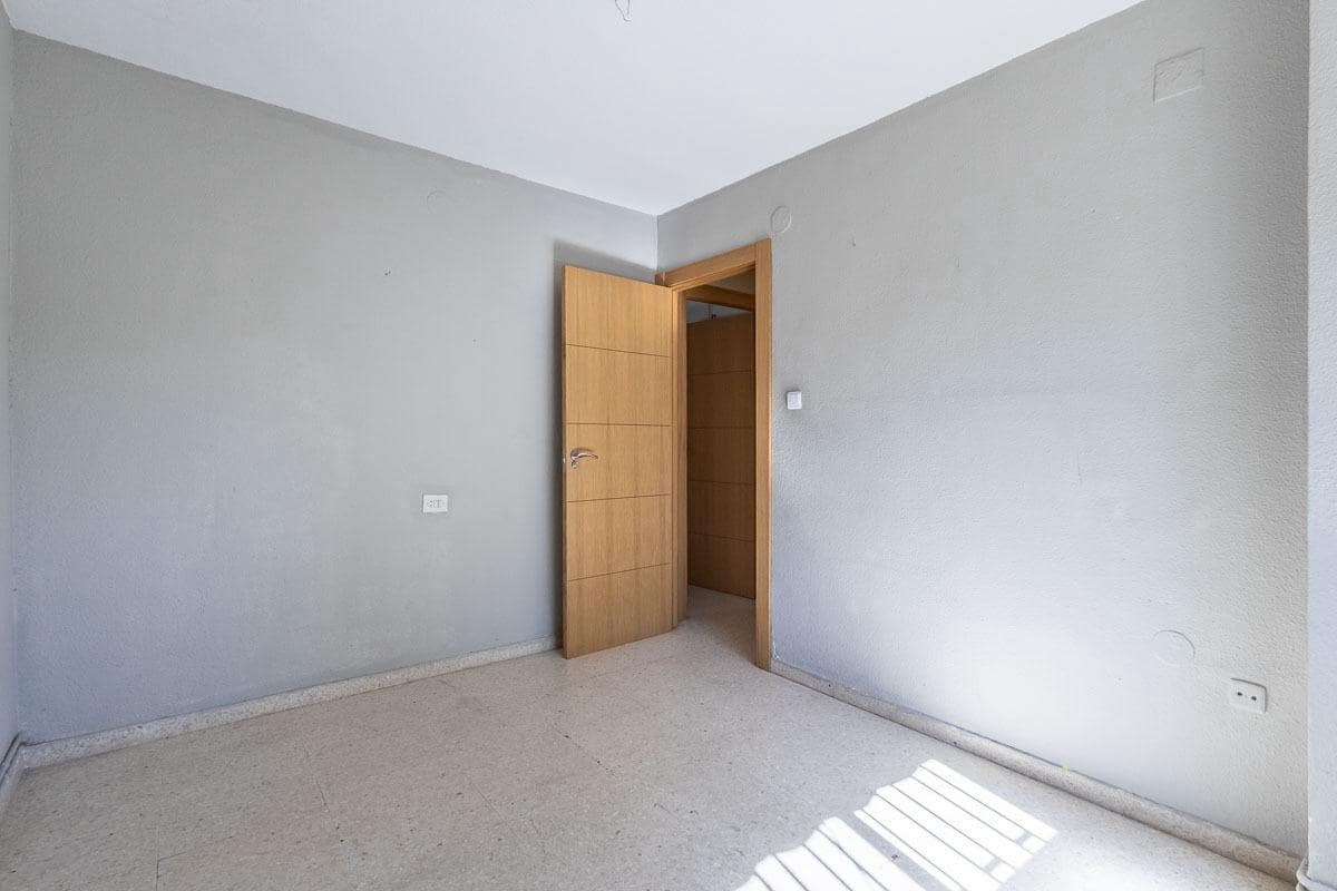 4 sypialnia Mieszkanie na sprzedaż w Miasto Grenada z garażem - 315 000 € (Ref: 9849723)