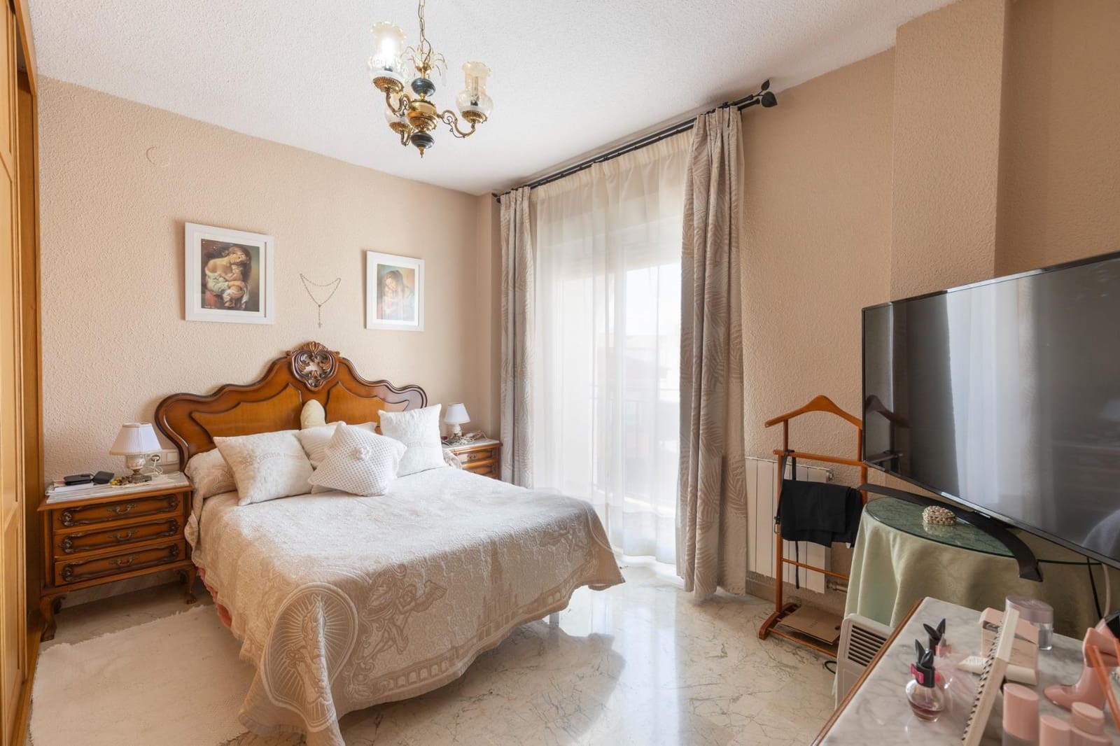 3 chambre Villa/Maison Semi-Mitoyenne à vendre à Las Gabias avec piscine garage - 259 000 € (Ref: 9849725)
