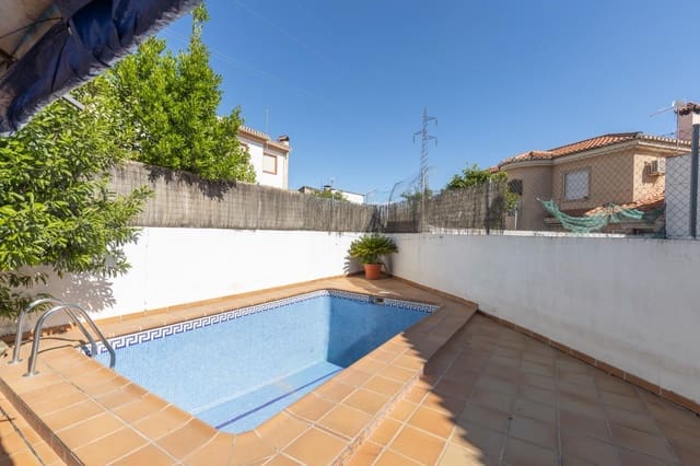 3 sypialnia Dom blizniak na sprzedaż w Las Gabias z basenem garażem - 259 000 € (Ref: 9849725)