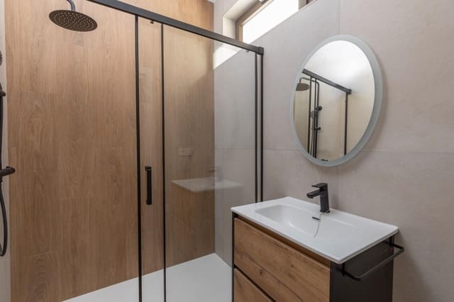 Apartamento de 1 habitación en Granada ciudad en venta con piscina - 205.000 € (Ref: 9849727)