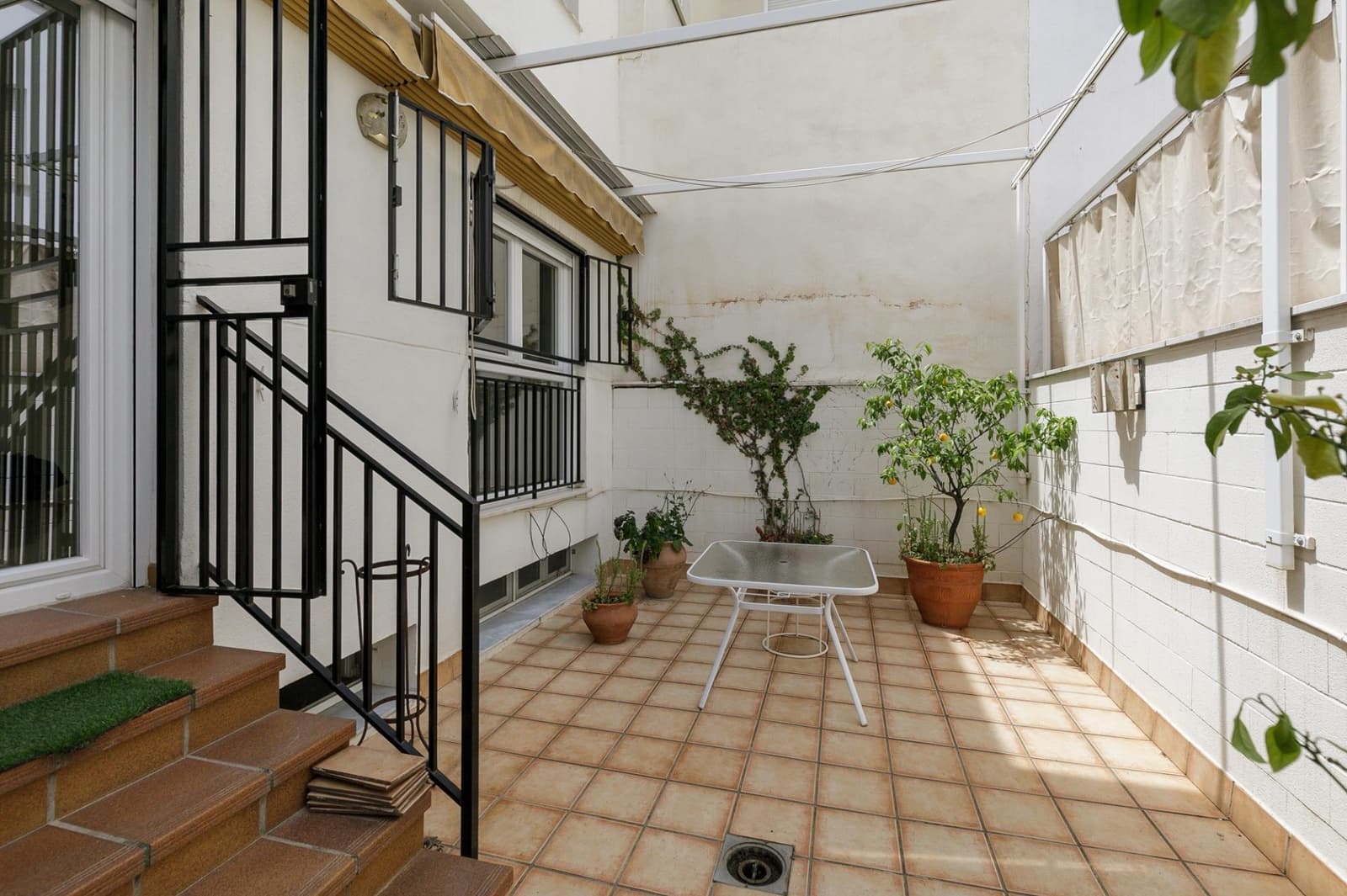 4 quarto Moradia em Banda para venda em Armilla com garagem - 349 000 € (Ref: 9849730)
