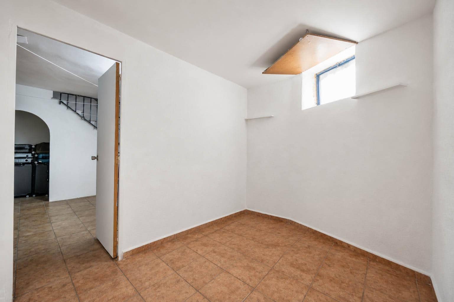 Casa de 3 habitaciones en Las Gabias en venta con garaje - 176.900 € (Ref: 9849740)