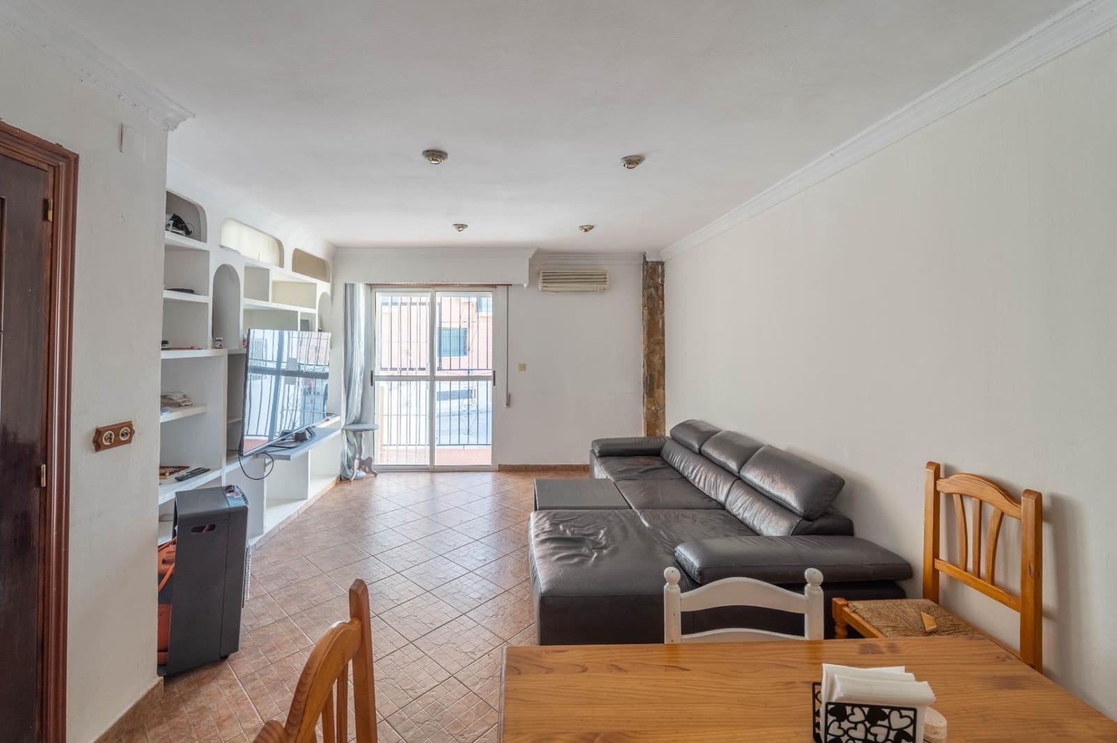 Casa de 3 habitaciones en Las Gabias en venta con garaje - 176.900 € (Ref: 9849740)