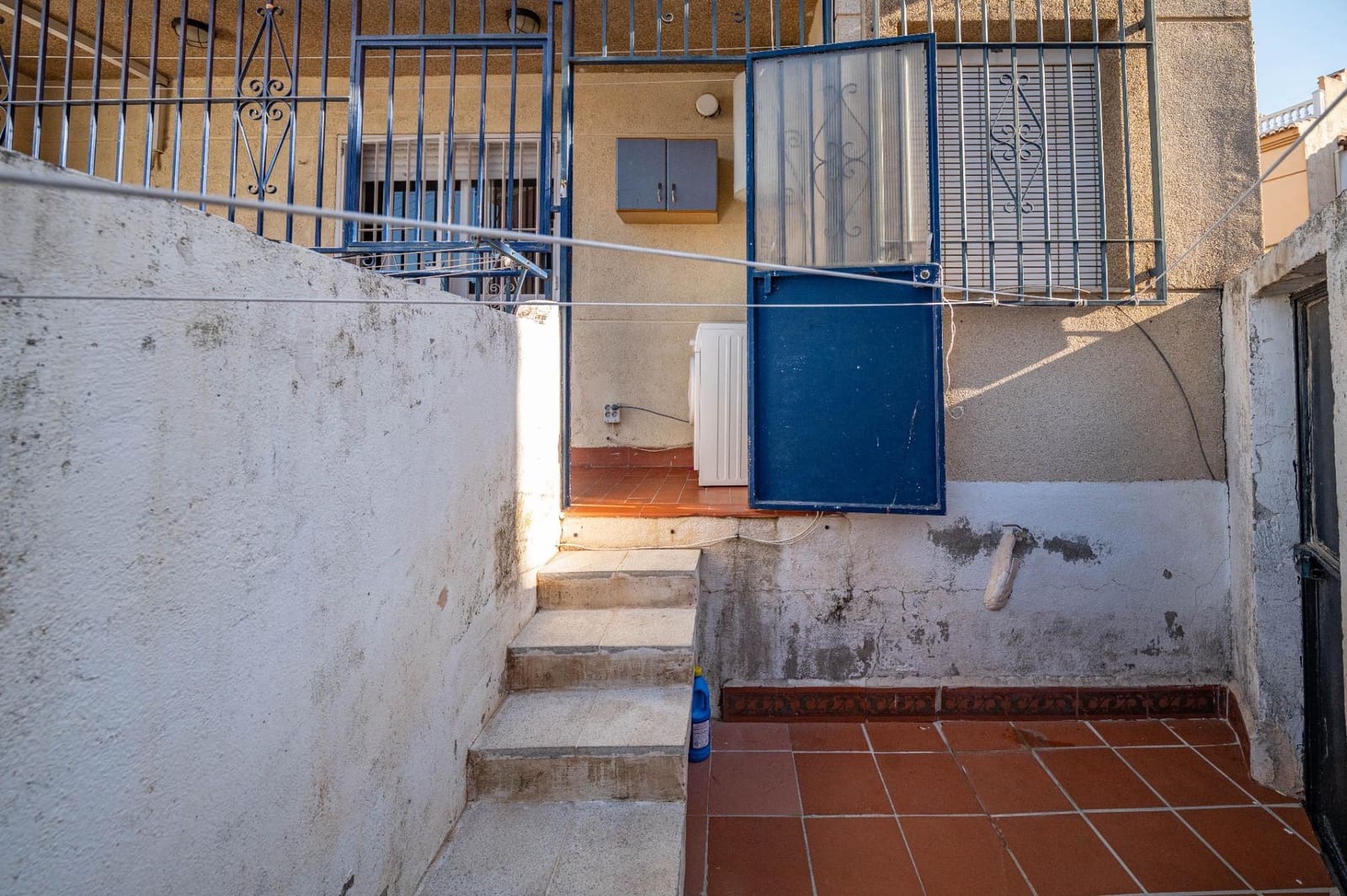 Casa de 3 habitaciones en Las Gabias en venta con garaje - 176.900 € (Ref: 9849740)