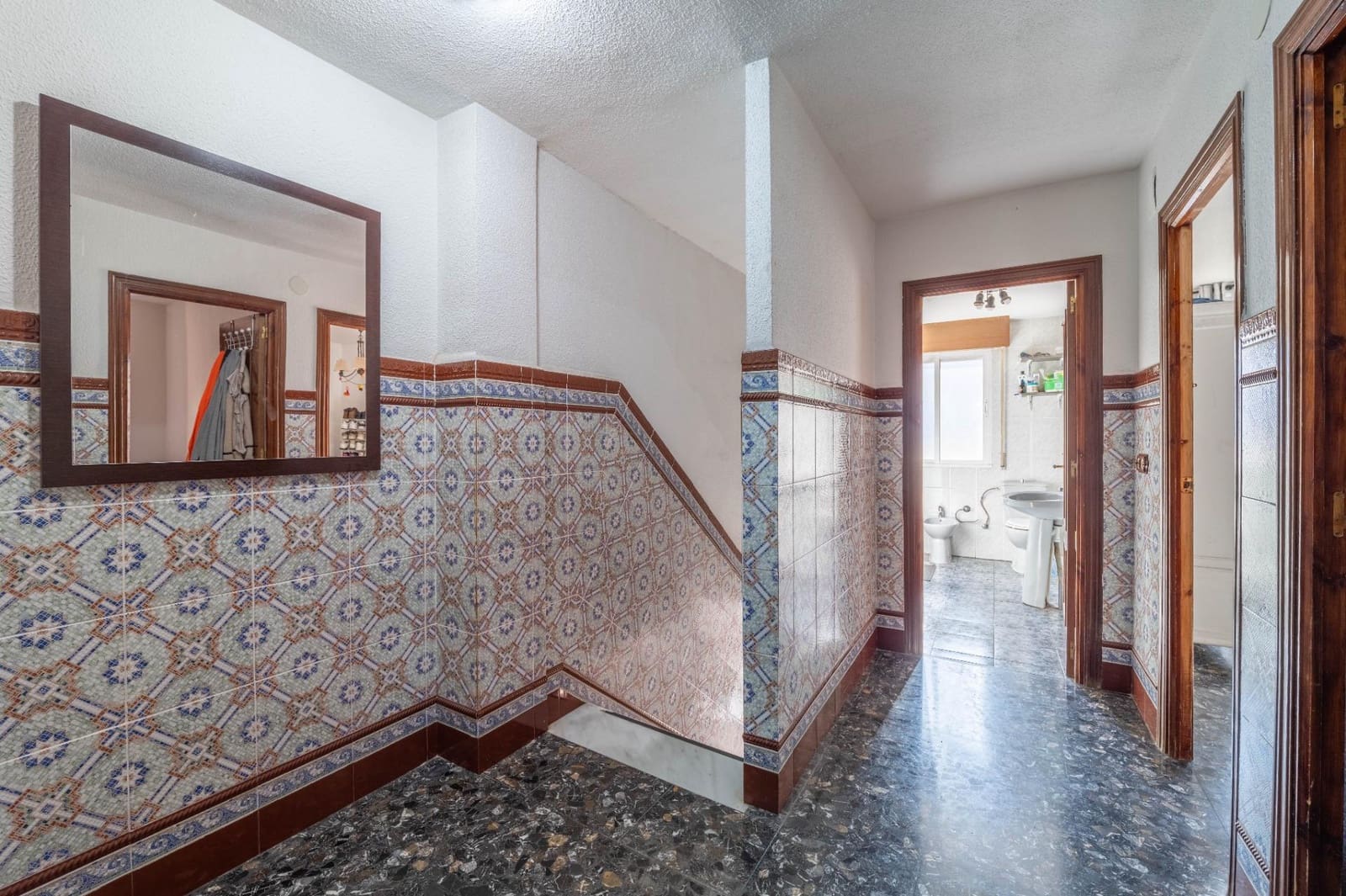 Casa de 3 habitaciones en Las Gabias en venta con garaje - 176.900 € (Ref: 9849740)