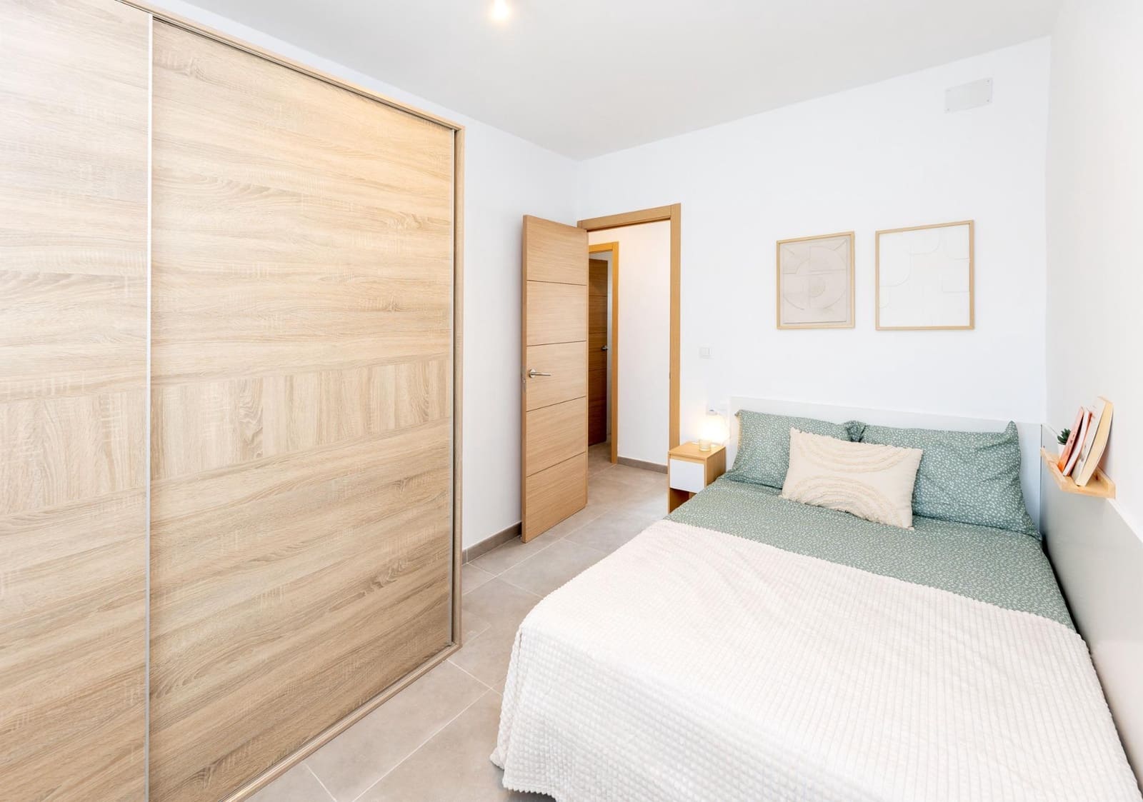 3 sypialnia Mieszkanie na sprzedaż w Miasto Grenada - 139 000 € (Ref: 9851980)