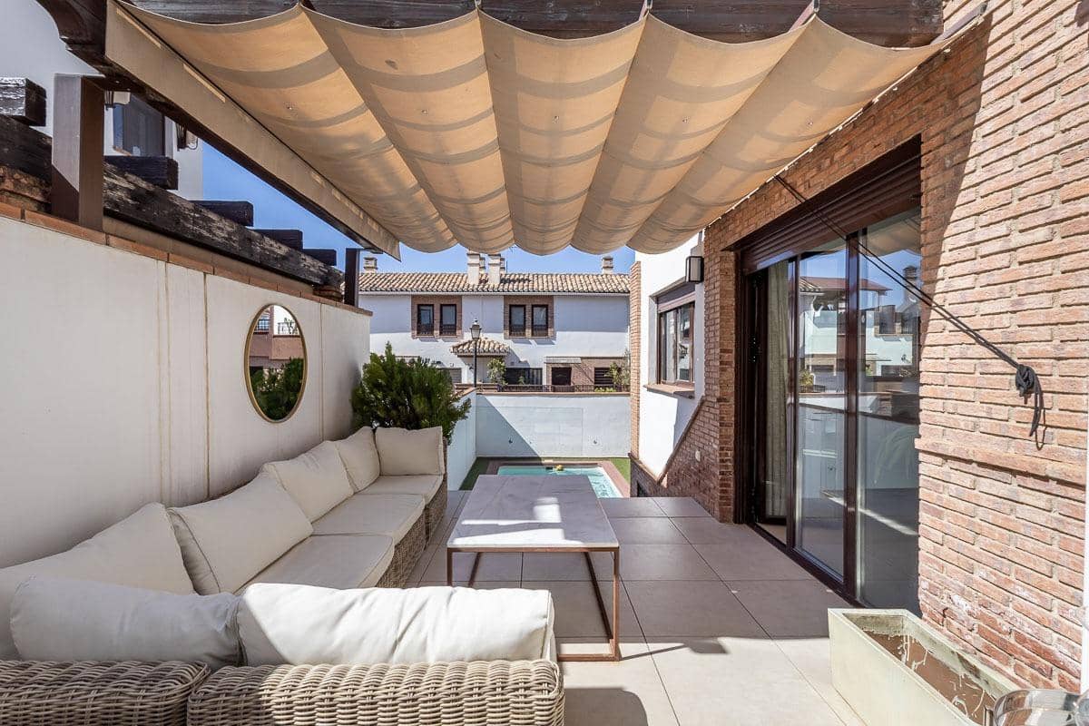 5 bedroom Villa for sale in Huetor Vega with pool garage - € 525,000 (Ref: 9851985)