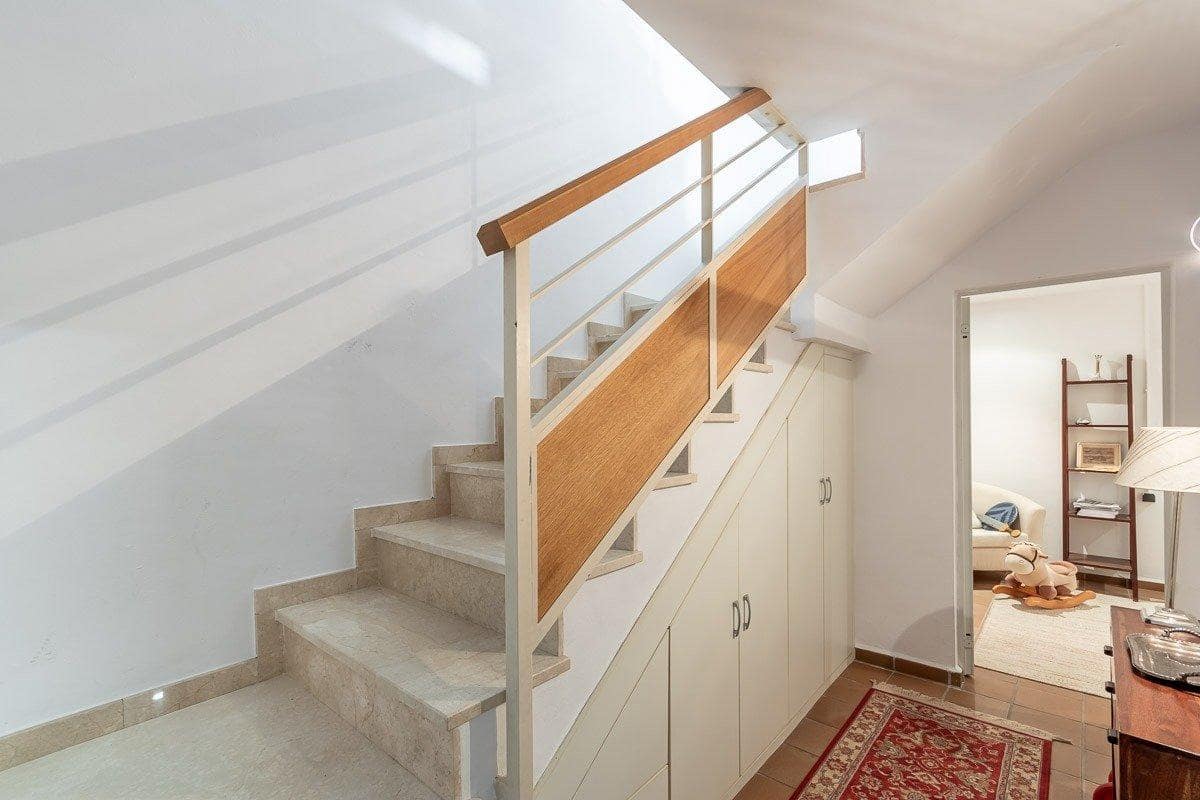 5 bedroom Villa for sale in Huetor Vega with pool garage - € 525,000 (Ref: 9851985)