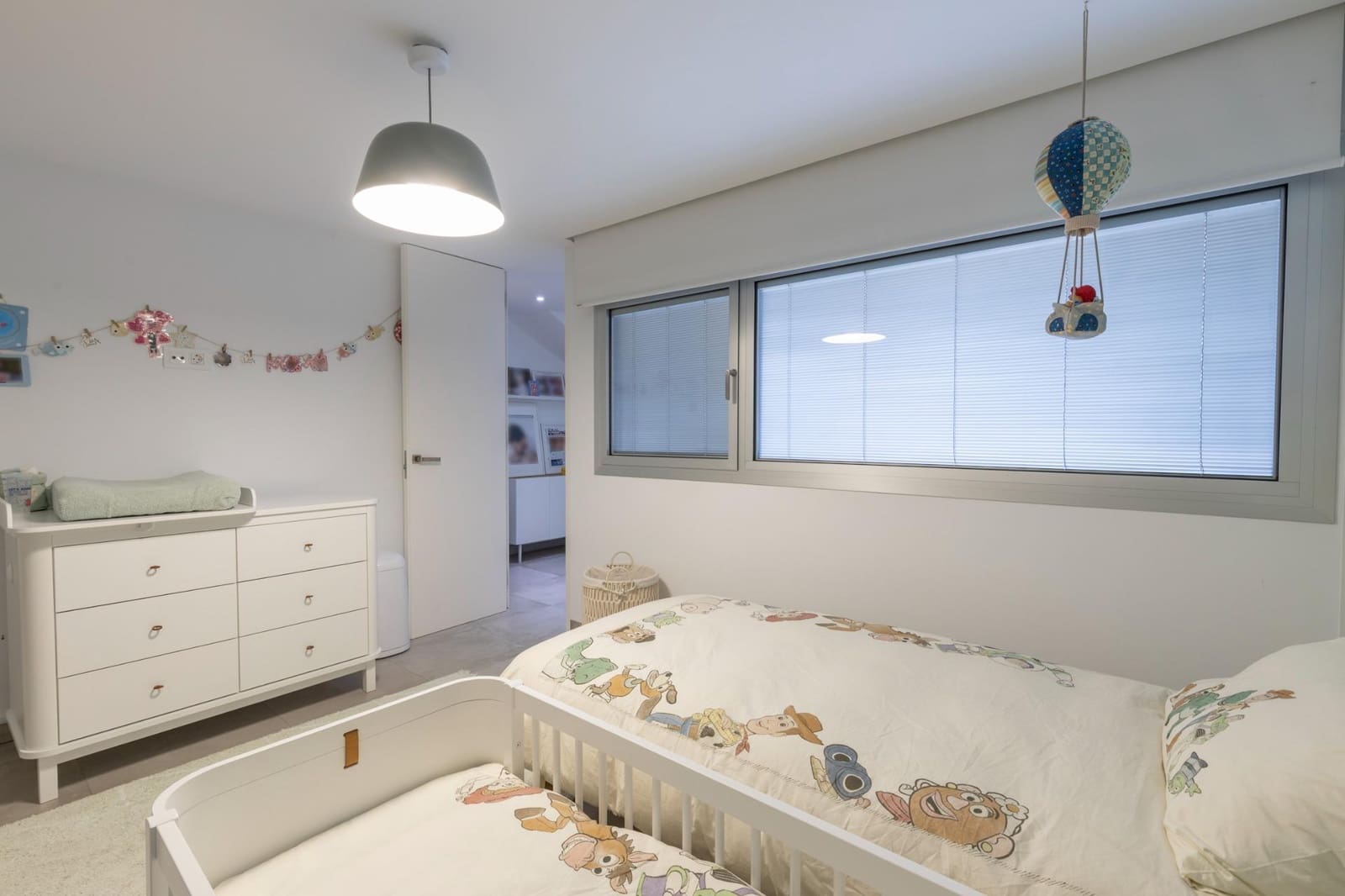3 soveværelse Villa til salg i Granada by med garage - € 739.000 (Ref: 9855792)