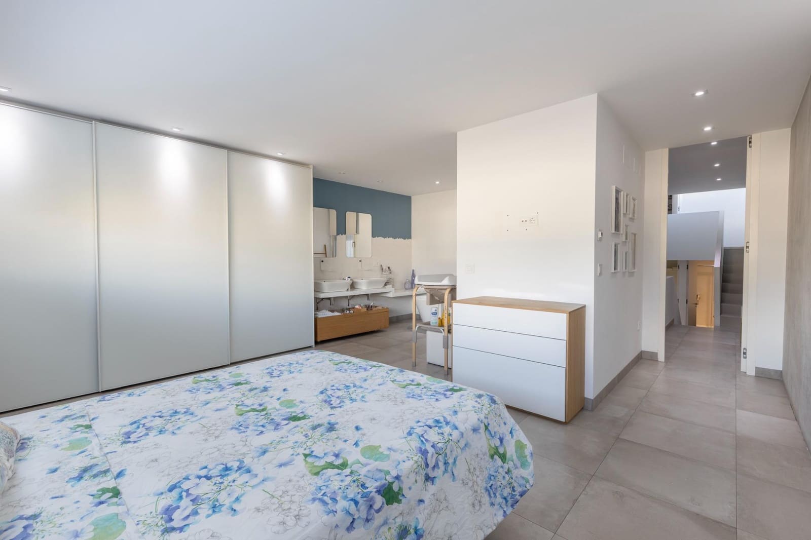 3 soveværelse Villa til salg i Granada by med garage - € 739.000 (Ref: 9855792)