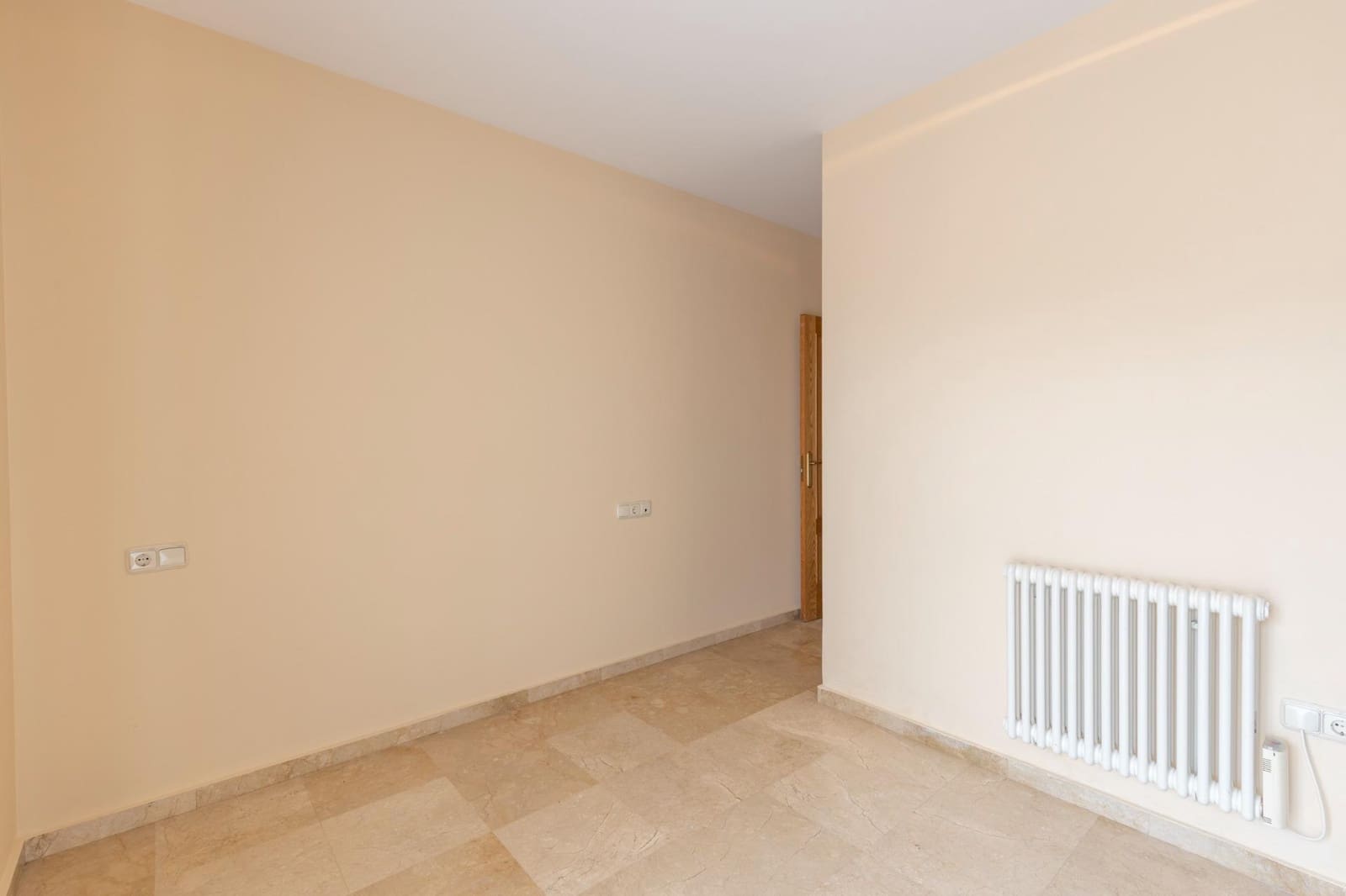2 soveværelse Lejlighed til salg i Santa Fe med garage - € 144.900 (Ref: 9855794)