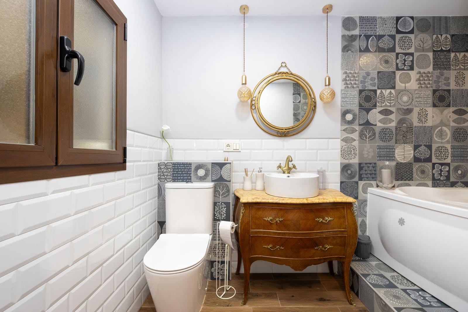 2 sovrum Lägenhet till salu i Granada stad - 255 000 € (Ref: 9855796)