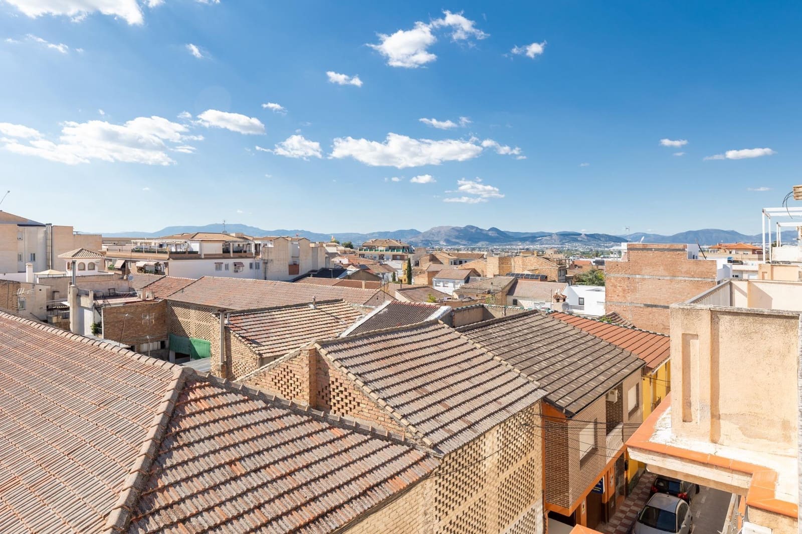 3 soverom Penthouse til salgs i Churriana de la Vega med garasje - € 275 000 (Ref: 9855799)