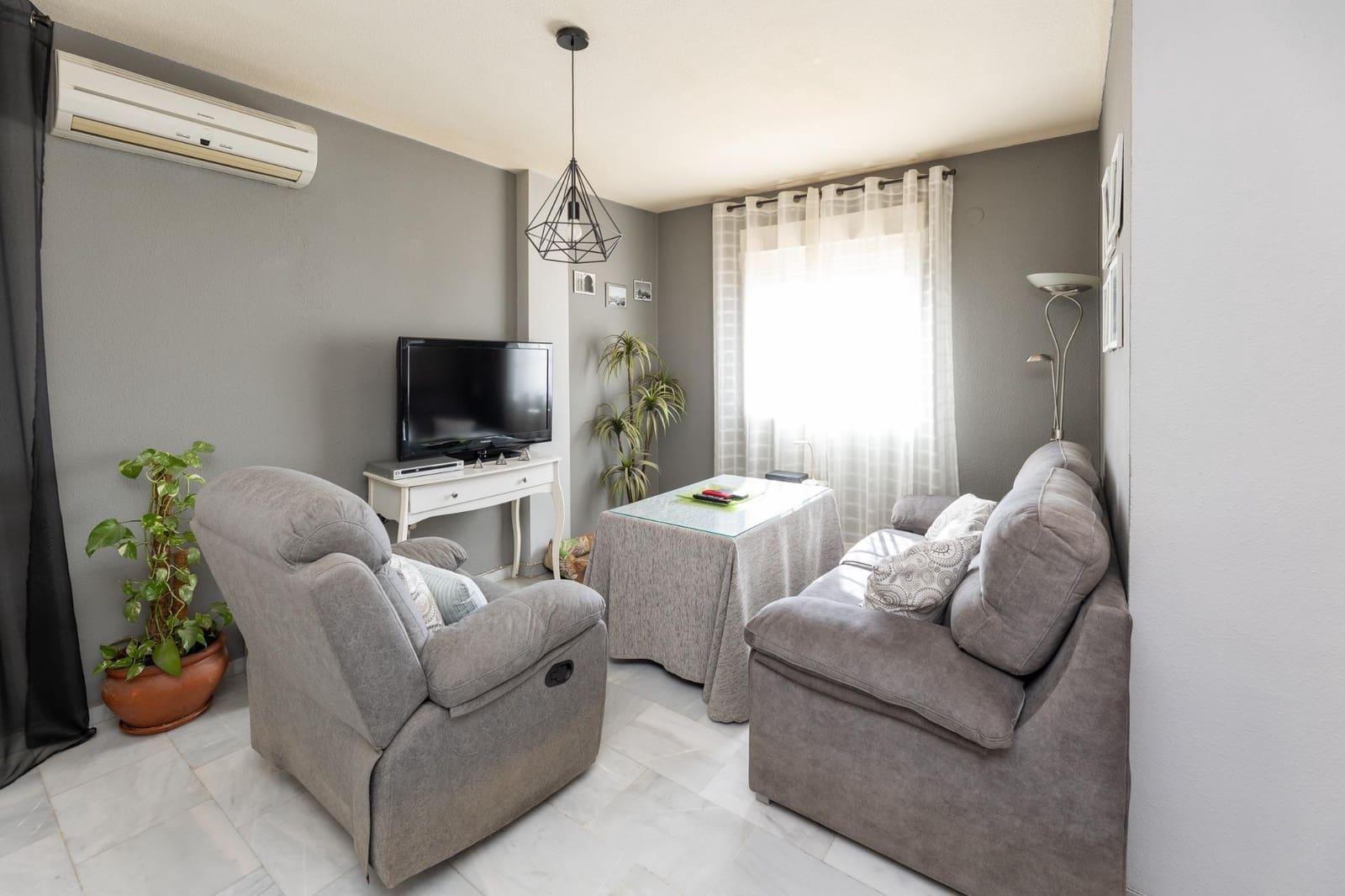3 soverom Penthouse til salgs i Churriana de la Vega med garasje - € 275 000 (Ref: 9855799)