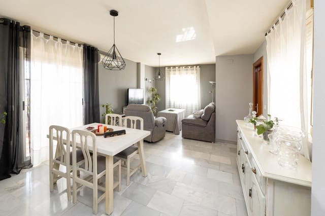 3 soveværelse Penthouse til salg i Churriana de la Vega med garage - € 275.000 (Ref: 9855799)
