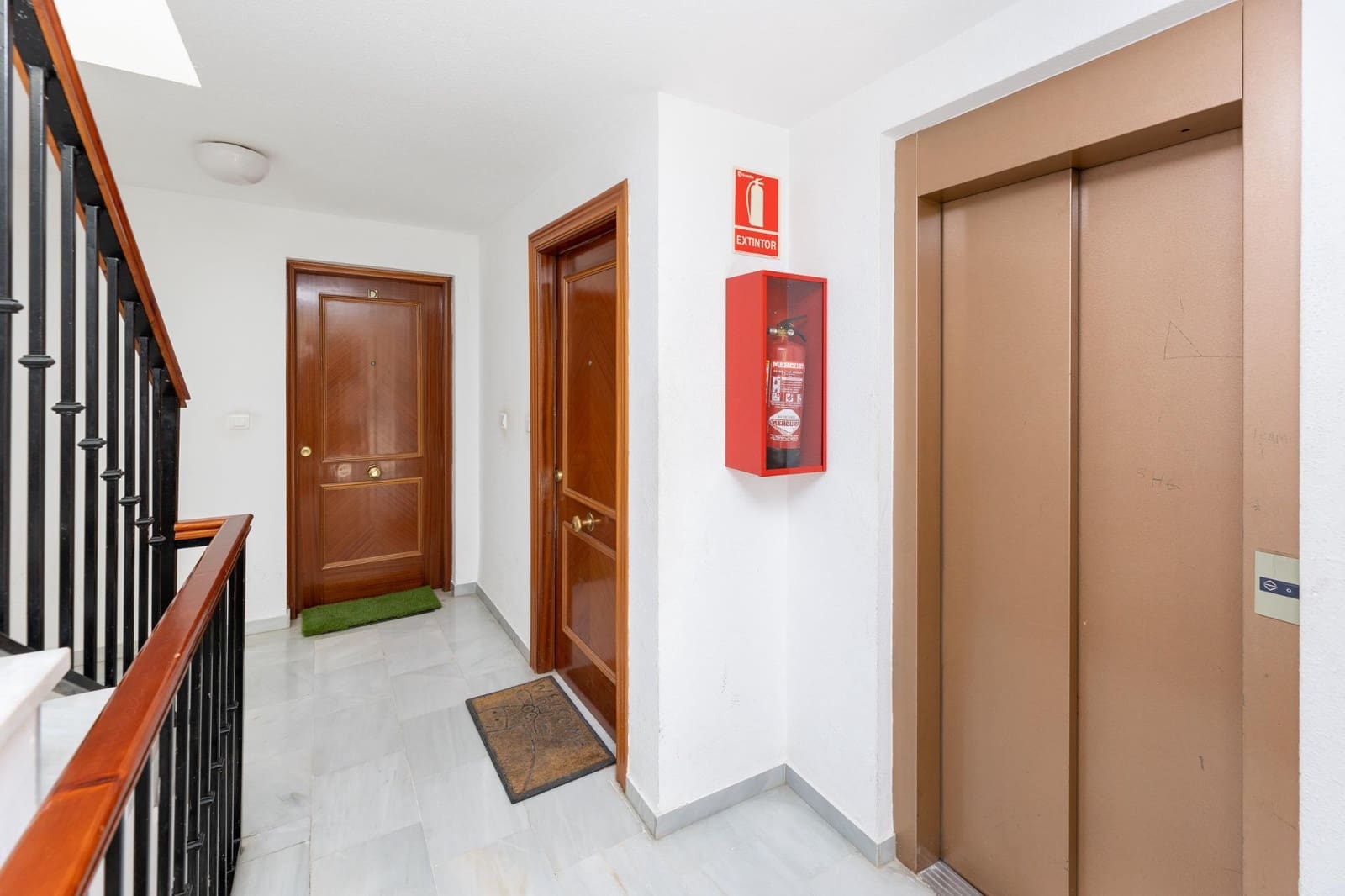 3 soverom Penthouse til salgs i Churriana de la Vega med garasje - € 275 000 (Ref: 9855799)