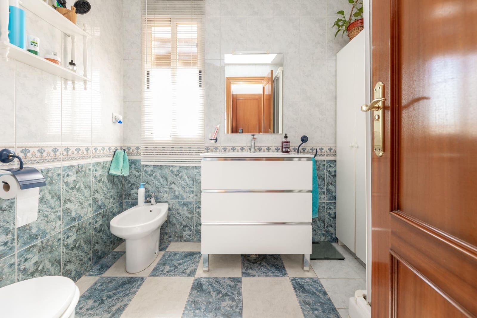 3 soverom Penthouse til salgs i Churriana de la Vega med garasje - € 275 000 (Ref: 9855799)