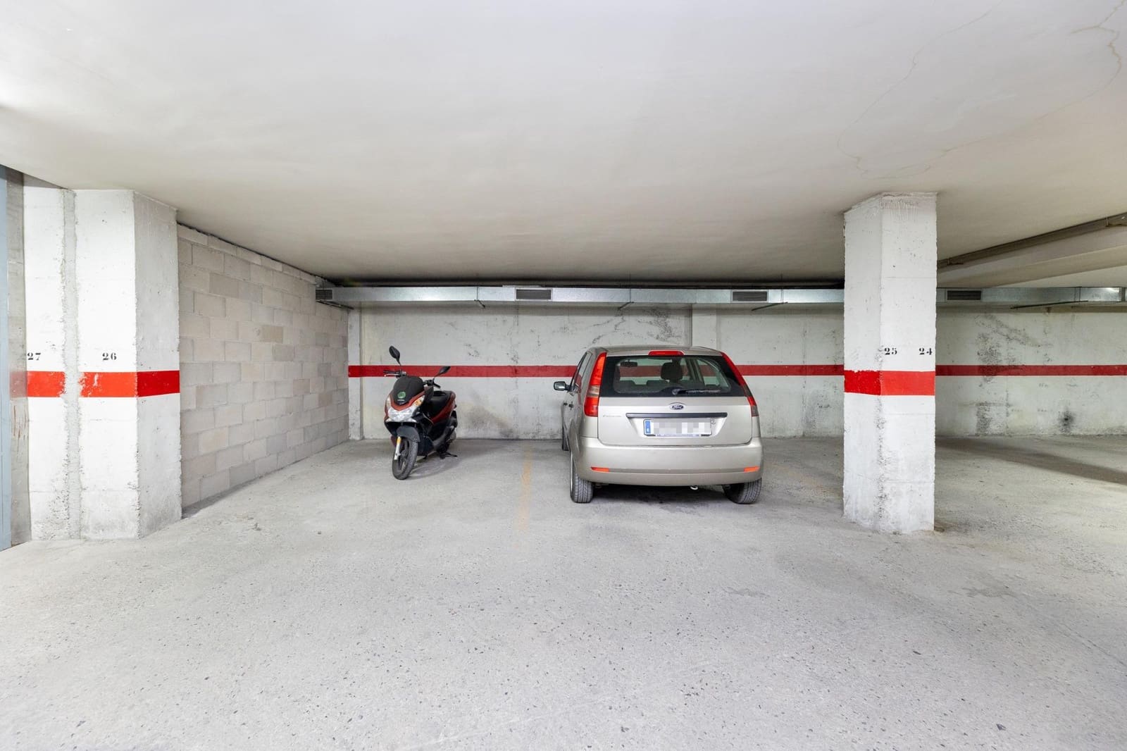 3 soverom Penthouse til salgs i Churriana de la Vega med garasje - € 275 000 (Ref: 9855799)