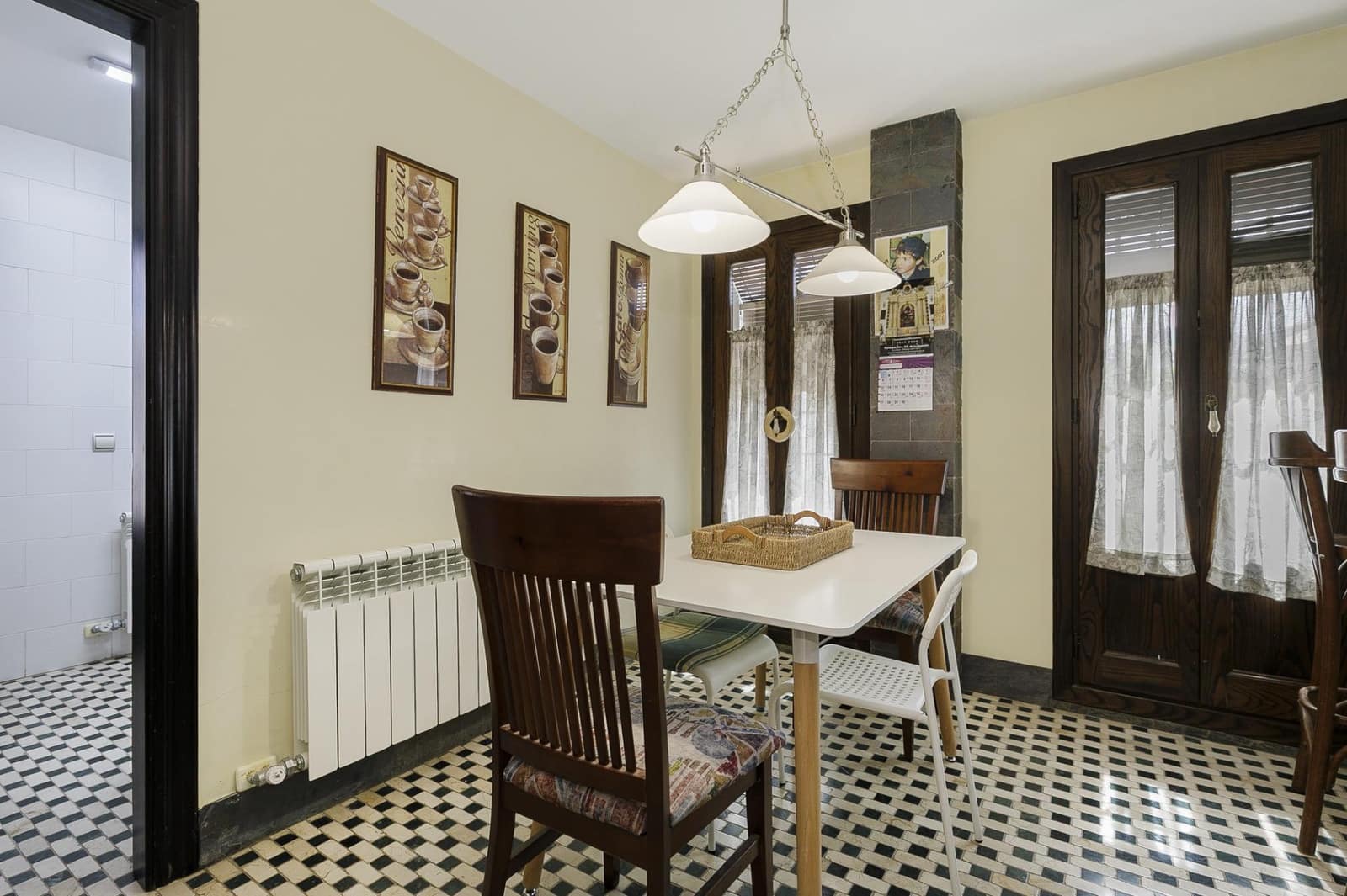 6 soverom Villa til salgs i La Zubia med svømmebasseng garasje - € 606 000 (Ref: 9855800)
