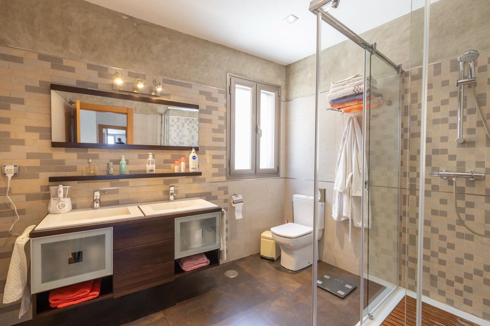 5 quarto Moradia para venda em Alfacar com piscina garagem - 455 000 € (Ref: 9855802)