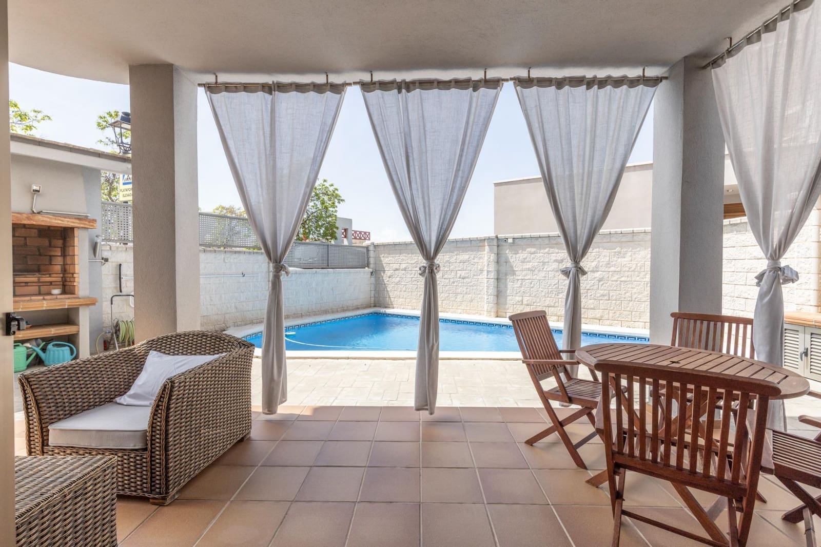 5 quarto Moradia para venda em Alfacar com piscina garagem - 455 000 € (Ref: 9855802)