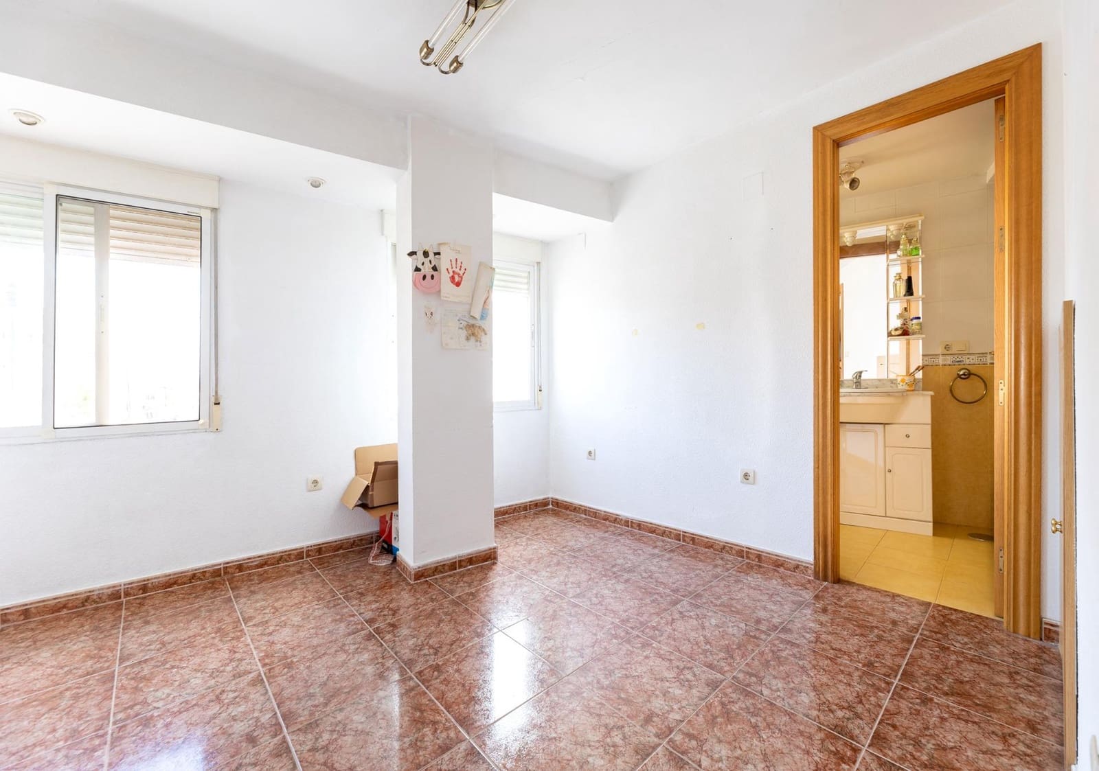 5 soverom Hus til salgs i Armilla - € 249 000 (Ref: 9855803)