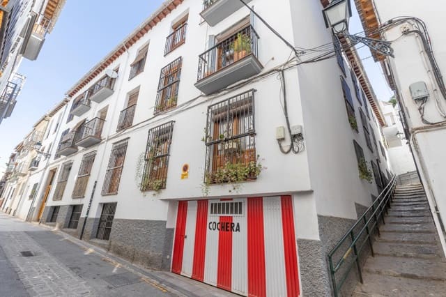 4 soveværelse Lejlighed til salg i Granada by - € 335.000 (Ref: 9860310)