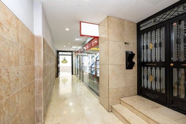 2 soverom Leilighet til salgs i San Matías - Realejo, Granada by - € 255 000 (Ref: 9860311)