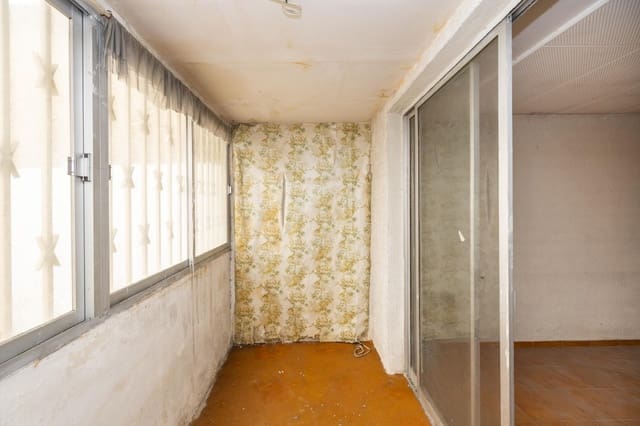 2 soverom Leilighet til salgs i San Matías - Realejo, Granada by - € 255 000 (Ref: 9860311)