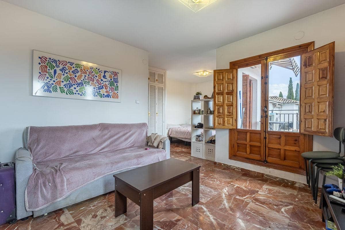 1 bedroom Flat for sale in Granada city - € 250,000 (Ref: 9860313)