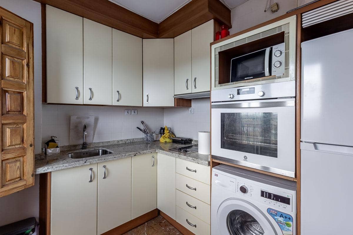 1 bedroom Flat for sale in Granada city - € 250,000 (Ref: 9860313)