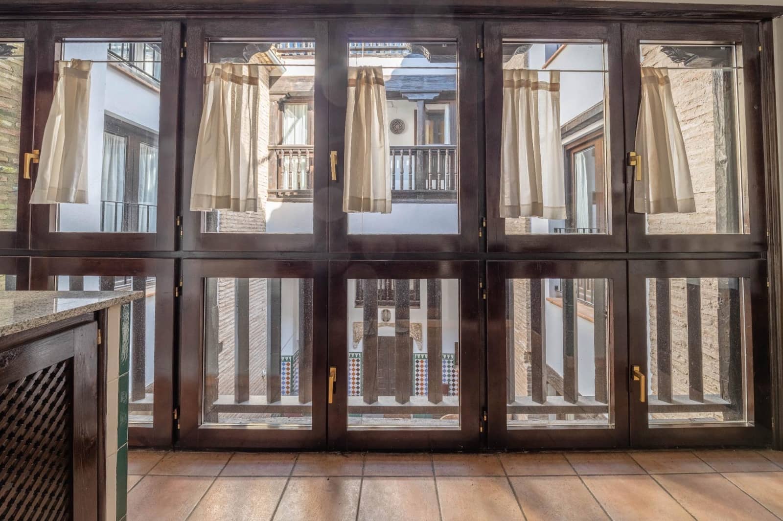 14 Zimmer Apartment zu verkaufen in Granada Stadt - 1.450.000 € (Ref: 9860895)