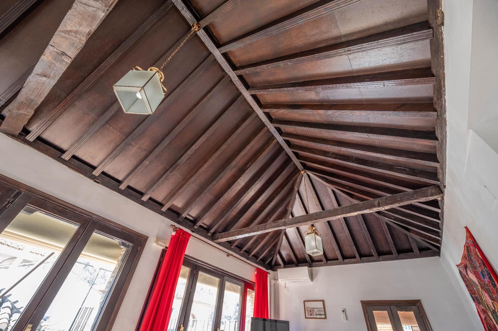 14 Zimmer Apartment zu verkaufen in Granada Stadt - 1.450.000 € (Ref: 9860895)