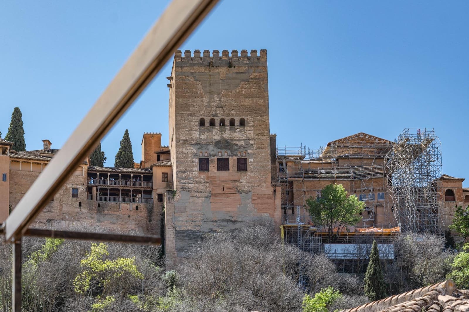14 Zimmer Apartment zu verkaufen in Granada Stadt - 1.450.000 € (Ref: 9860895)