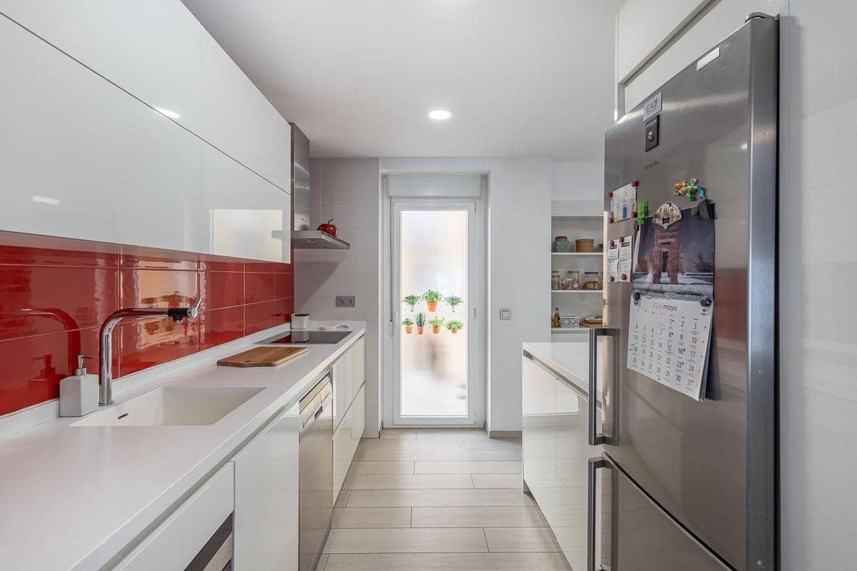 3 bedroom Flat for sale in Granada city - € 650,000 (Ref: 9862064)