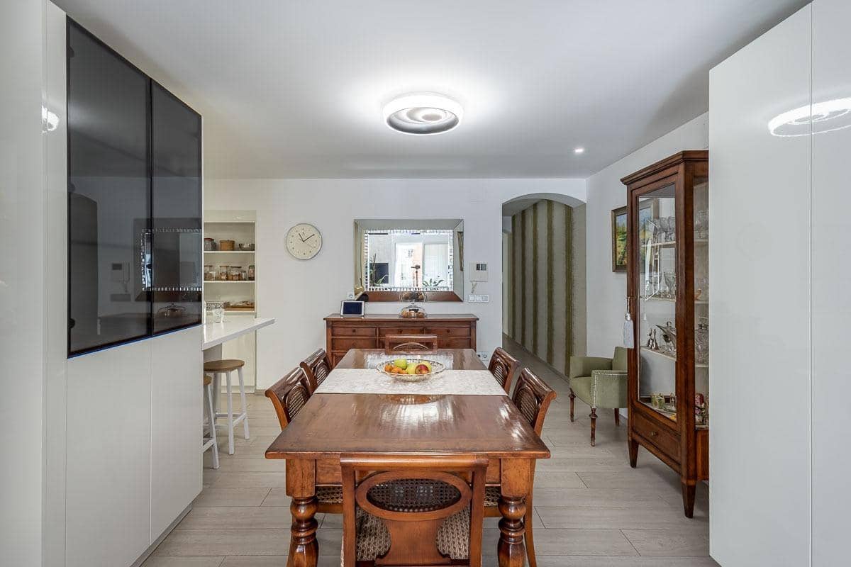 3 bedroom Flat for sale in Granada city - € 650,000 (Ref: 9862064)